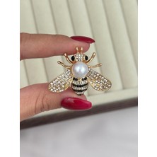 Luseda Ithal Inci Detaylı Taşlı Arı Figürlü Zarif Broş