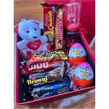 Mynil Hediyelik Ayıcık Kalpli Kolye Aşk Ölçer ve Çikolatalar Sevgiliye Hediye 14 Şubat Yılbaşı Hediyesi