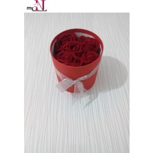 Mynil Sevgiliye Eşine Aşkına Anneye Kız Arkadaşa Kutuda 5 Li Gül Yapay