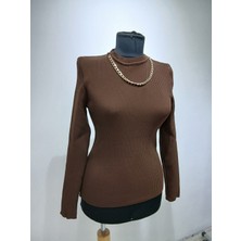 Poodle Kolye Detaylı Triko Kazak