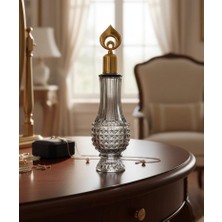 Cam Kolonya Şişesi Yeni Doğan Mevlüt Bayram için şık Sunum İçine istediğiniz kokuyu doldurmanız için cam malzemeden üretilmiştir kapaklı.