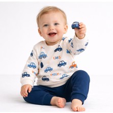 Bebek Araba Desenli 2’li Takım – Sweatshirt ve Alt Seti, Yumuşak Konforlu Günlük Kıyafet