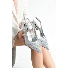 Merıa Kadın Gümüş 7 cm Sivri Burun Kristal Taş Işlemeli Slingback Ince Topuklu Arkası Açık Ayakkabı