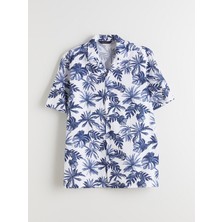 Lc Waikiki Yeni Sezon Regular Fit Resort Yaka Kısa Kollu Desenli Poplin Erkek Gömlek