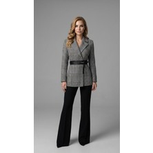 Pearl Kadın Kemerli Kruvaze Ekose Blazer ve Siyah Ispanyol Paça Pantolon Takım – Yün Içerikli Astarlı Şık Ofis Kombini