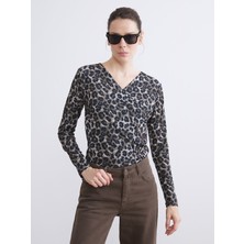 Lc Waikiki Yeni Sezon Büyük Beden Kruvaze Yaka Leopar Desenli Bluz