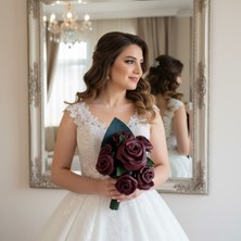 Ellayda Gerçek Deriden El Yapımı Bordo Gelin Buketi – Zamansız Bir Hatıra