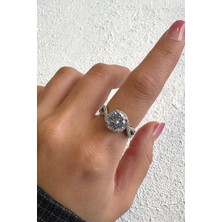 Leo'Stone Özel Seri Elpis Yarım Tur Taşlı Tek Taş Tasarım Ayarlanabilir Kadın Çelik Yüzük Gümüş