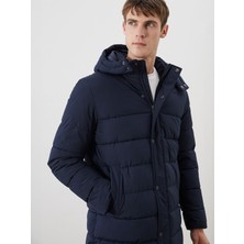 Lc Waikiki Yeni Sezon Standart Kalıp Kapüşonlu Erkek Parka