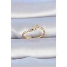 cleovibe Pirinç Gold Renk Beyaz Çiçek Model Zirkon Taş Detay Kadın Yüzük