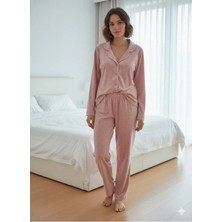 Çeyize Dair Herşey Snuggleup Kadife Düğmeli Pijama Takımı
