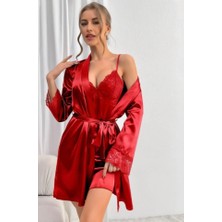 Trend Dokunuş Kadın Saten Dantelli Kırmızı Sabahlık Takımı