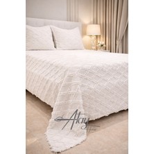 Vera Çift Kişilik Yatak Örtüsü 240X260 Beyaz Şönil Kumaş, Baklava Desen, Yumuşak Doku