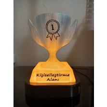 3D Dönüşüm Atölyesi Kişiye Özel Hediyelik Isimli Ödül Kupası Dekoratif LED Lamba - Adaptörlü - Amber Işıklı