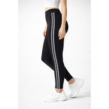 Tiana Likralı Yan Yıldız Şeritli Detaylı Tayt - Siyah