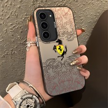 HONTINGA Samsung Galaxy S23 ile Uyumlu Kılıfı Silikon Kenar Sert Arka Düşüme Önleyici Basitlik Anti Düşme Kamera Korumali Moda Markası Desen Telefon Kılıfı Kadın ve Erkek Için Uygundur K1-0582