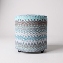 Elanora Home Dokusu ve Modern Tasarımıyla Her Ortama Uyum Sağlayan Çok Amaçlı Puf