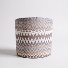 Elanora Home Dokusu ve Modern Tasarımıyla Her Ortama Uyum Sağlayan Çok Amaçlı Puf