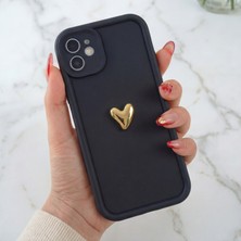 Fibaks Apple iPhone 11 Kılıf 3D Kalp Tasarımlı Siyah Desenli Yumuşak Kamera Korumalı Silikon Kapak