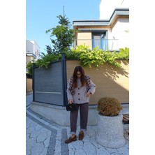 Özge Özgenç Yıkamalı Geniş Kalıp Mom Jean