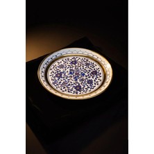 TB 2002 Yapımı Osmanlı Tarzı Koleksiyonluk Porselen Tabak – Altın Yaldızlı Mavi Çini Motifli