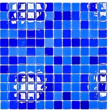 MozaiKristaL Havuz ve Tüm Yüzeyler Için 25X25MM. Mavi Mix. 31,5X31,5CM. Fileli Cam Mozaik.