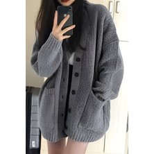 Cool Street Kadın Oversize Cepli Düğmeli V Yaka Triko Hırka