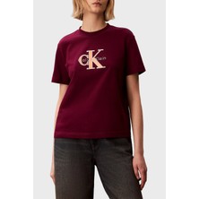 Calvin Klein Logolu Pamuklu Regular Fit Bisiklet Yaka T Shirt LV047E819G2E5 Bayan T Shirt LV047E819G 2e5