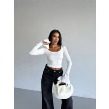 Hazelin Kadın Beyaz Uzun Kollu Arkası Bağlamalı Fit Kesim Crop Bluz HZL25W-FRY122771