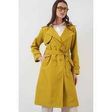 Hazelin Kadın Hardal Kruvaze Yaka Kuşaklı Astarlı Trençkot HZL25W-BD159181