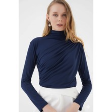 Hazelin Kadın Lacivert Büzgü Detay Balıkçı Yaka Sandy Bluz HZL25W-BD19251