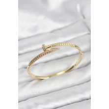 Skygo Pirinç Gold Renk Zirkon Taşlı Çivi Model Kadın Kelepçe Bileklik