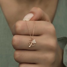 Katre46 925 Ayar Gümüş Rose Kalpli Dört Yapraklı Yonca Kadın Gümüş Kolye