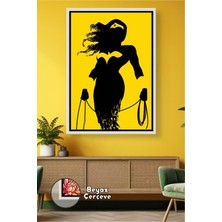KOSS Dijital Wonder Woman Kadın Kahraman Siluet Sarı Zemin Duvar Süsü Salon ve Ofis Için Çerçeveli Kanvas Tablo