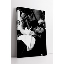 KOSS Dijital Siyah Beyaz Berber Sahnesi Modern Erkek Bakım Temalı Şık Dekoratif Kanvas Duvar Tablosu