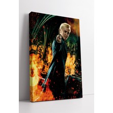 KOSS Dijital Alevler Arasında Büyü Enerjisi Kullanan Fantastik Figür Sahnesi Tasarımlı Dekoratif Kanvas Tablo