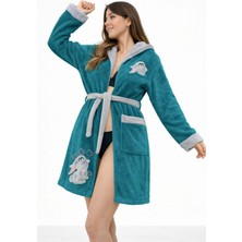 Caspara Wellsoft Tavşan Nakışlı Kapüşonlu Kadın Polar Bornoz - Yumuşak , Sıcak , Premium Ev Giyim Sabahlık