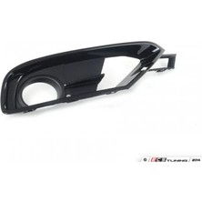 TŞT Bmw 3 Serisi Ön Sis Lamba Kapağı Sport Çıta Delikli Sol 2011- (Oem No:  51117300739)