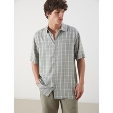 Lc Waikiki Yeni Sezon Regular Fit Kısa Kollu Ekose Erkek Gömlek