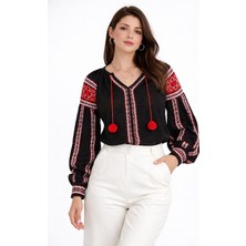 Liberty Boutique Etnik Desenli V Yaka Ponpon Detaylı Kadın Bluz
