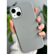 Go Aksesuar Iphone 13-14 - 15 ile Uyumlu Içi Kadife Leke Tutmaz Sıvı Silikon Lansman Kılıf