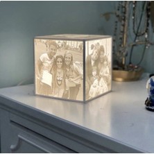 Kişiye Özel Fotoğraflı LED Işıklı Anı Küpü – 3D Baskı Masa Lambası