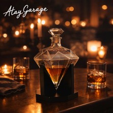 Atay Garage Elmas Kesim Kristal Karaf – Şık Standlı, Lüks Sunum Sürahisi