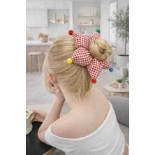 Reborn Design Yıldız Model Pötikare Desenli Ponpon Detaylı Kırmızı Renk 15 cm Pofuduk Simit Toka