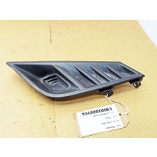 TŞT Nissan Juke Ön Sis Lamba Kapağı Delikli Sağ 2020 (Oem No:  62256-6PA0A)