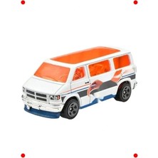 Calperia Van Beyaz Model Araç - Detaylı Tasarım