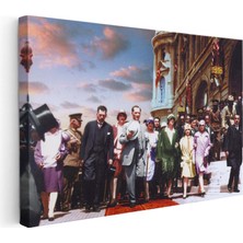 Tablofest Yatay Kanvas Tablo Atatürk Kalabalık Merdiven Inişi Atatürk Tablosu Ev Ofis Duvar Dekoru