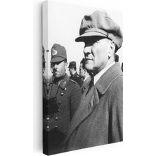 Tablofest Dikey Kanvas Tablo Atatürk Kasketli Askeri Bakış Atatürk Tablosu Ev Ofis Duvar Dekoru