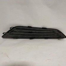 TŞT Ford Focus Ön Sis Lamba Kapağı Sağ 2013- (Oem No:  F1EB19952AA)