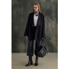 HE-QA Kemer Detaylı Kaban Siyah